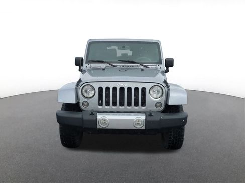 Used 2015 Jeep Wrangler Sahara w/ Trailer Tow Group image 9