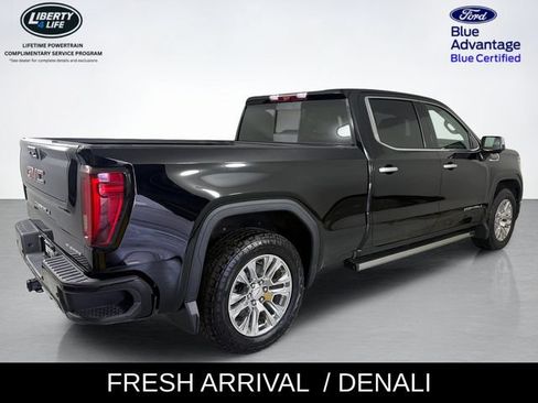 Used 2023 GMC Sierra 1500 Denali w/ Technology Package AWD/4WD image 3