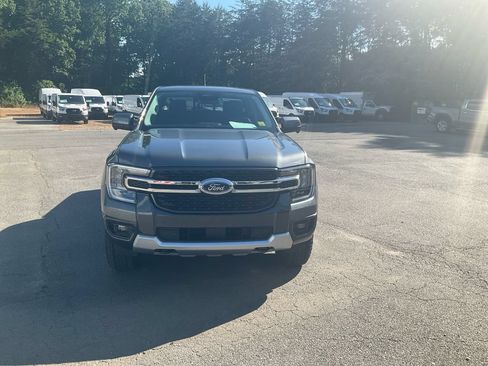 Used 2026 Ford Ranger Lariat w/ FX4 Off-Road Package AWD/4WD image 2