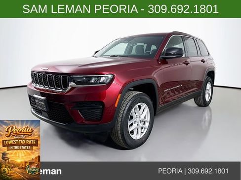 New 2025 Jeep Grand Cherokee Laredo image 3