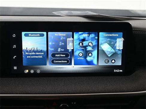 New 2026 Nissan Kicks SV w/ Illumination Package image 3