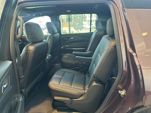 New 2026 Chevrolet Traverse RS w/ LPO, Floor Liner Package image 15