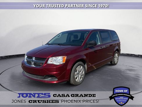 Used 2019 Dodge Grand Caravan SE FWD image 1