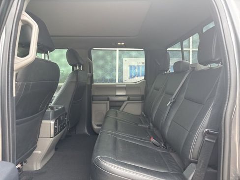 Used 2022 Ford F250 XLT w/ XLT Premium Package image 10