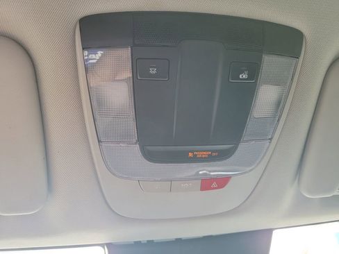 Used 2023 Kia Sportage EX FWD image 38