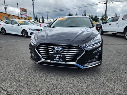 Used 2018 Hyundai Sonata Limited FWD image 2