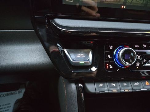 New 2026 GMC Sierra 1500 AT4 w/ Technology Package image 20