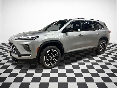 New 2026 Buick Enclave Sport Touring w/ Power Package image 4