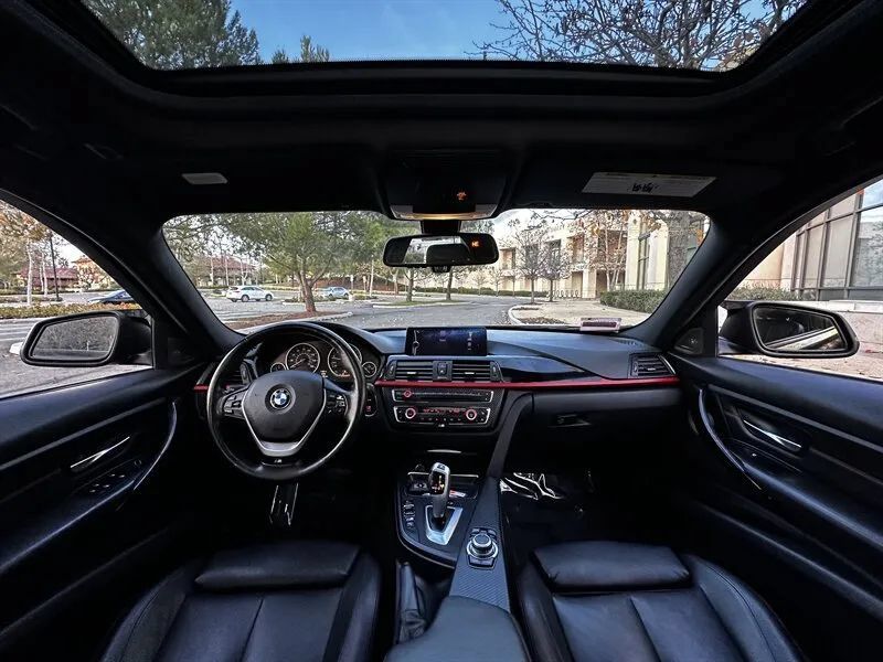 Used 2012 BMW 335i Sedan RWD image 19