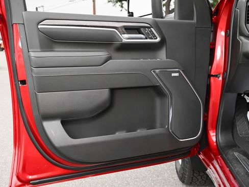 New 2026 Chevrolet Silverado 2500 LTZ w/ LTZ Convenience Package AWD/4WD image 21