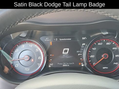 Used 2022 Dodge Charger SXT w/ Blacktop Package AWD/4WD image 13
