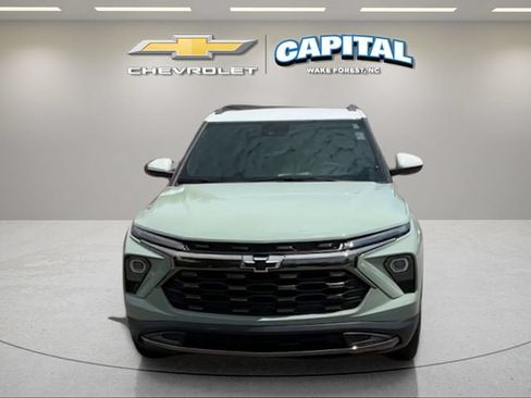 Used 2025 Chevrolet TrailBlazer ACTIV w/ Convenience Package AWD/4WD image 8