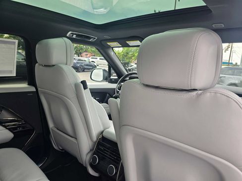 New 2026 Land Rover Range Rover Sport SE AWD/4WD image 15