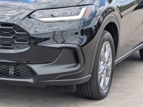 Used 2024 Honda HR-V LX image 11