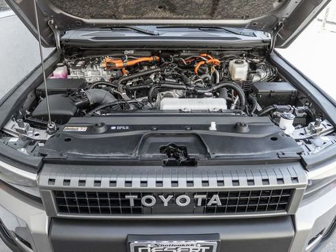 Used 2024 Toyota Land Cruiser w/ Premium Package AWD/4WD image 18