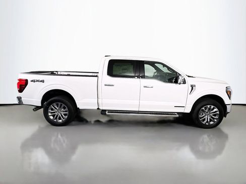 New 2025 Ford F150 Lariat w/ Equipment Group 502A High image 18