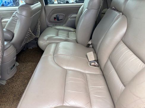 Used 1997 Chevrolet Suburban 2500 w/ Preferred Equipment Group 3 AWD/4WD image 24