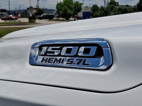 Used 2019 RAM 1500 Big Horn AWD/4WD image 34