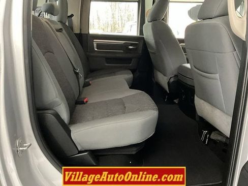 Used 2018 RAM 1500 Big Horn image 32