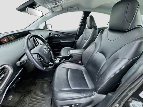 Used 2021 Toyota Prius Prime XLE FWD image 13