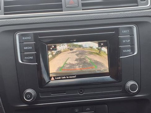 Used 2017 Volkswagen Jetta S FWD image 16