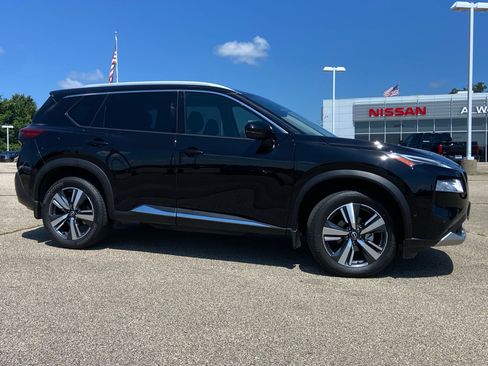 Used 2023 Nissan Rogue Platinum w/ Platinum Premium Package AWD/4WD image 1