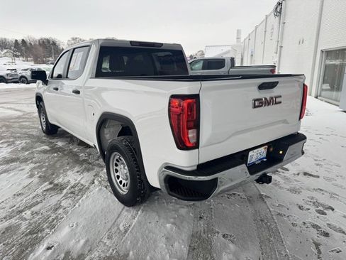 Certified 2022 GMC Sierra 1500 Pro w/ Convenience Package image 10