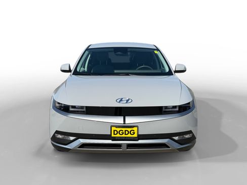 Certified 2024 Hyundai Ioniq 5 SEL RWD image 8