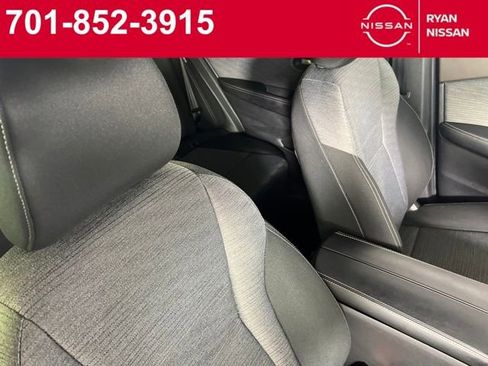 Certified 2023 Nissan Rogue SV image 34