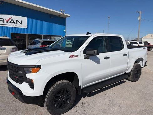 New 2026 Chevrolet Silverado 1500 Custom Trail Boss AWD/4WD image 2