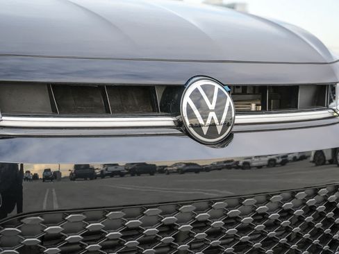 New 2026 Volkswagen Jetta Sport FWD image 5