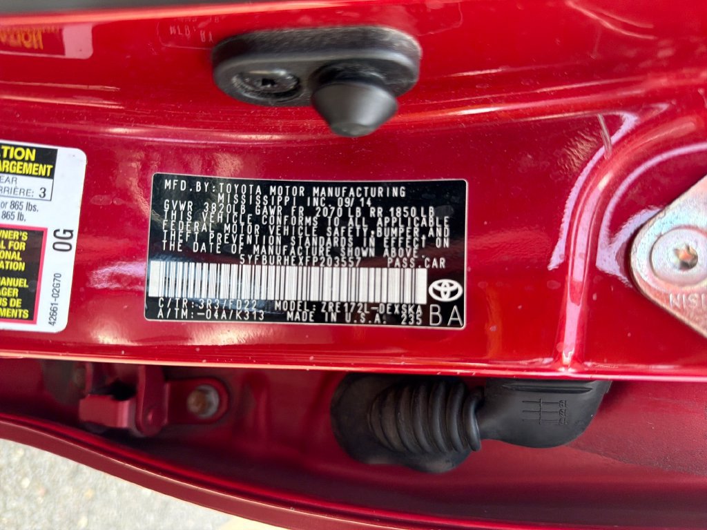 Used 2015 Toyota Corolla S FWD image 31