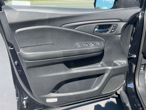 Certified 2023 Honda Ridgeline RTL-E image 14