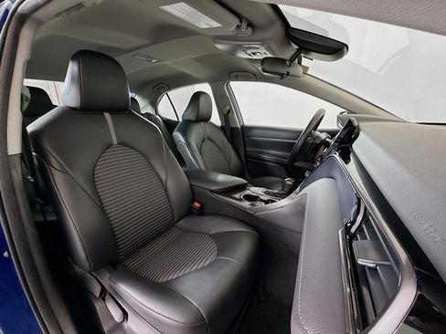 Used 2024 Toyota Camry SE FWD image 24