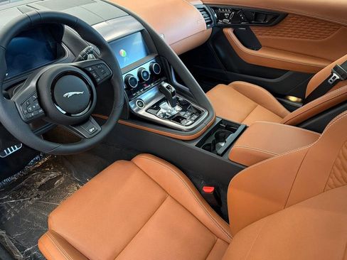 New 2024 Jaguar F-TYPE R image 4