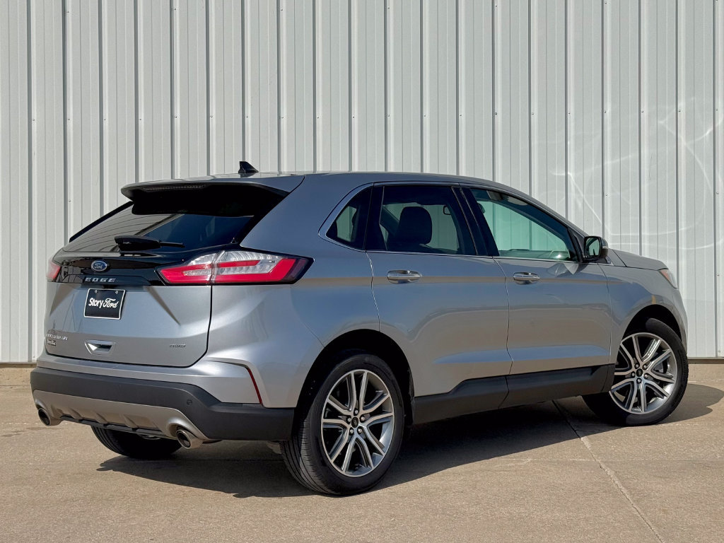Certified 2024 Ford Edge Titanium AWD/4WD image 6