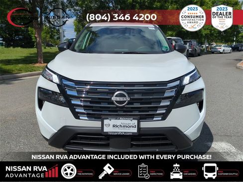 New 2025 Nissan Rogue S image 10