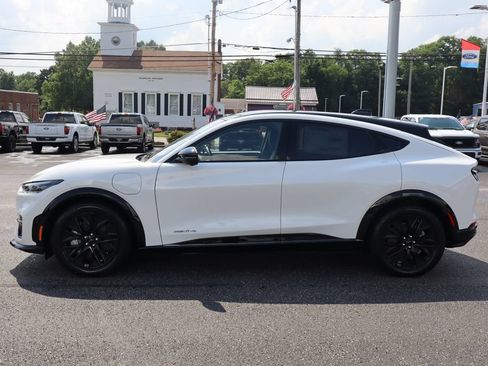 Used 2026 Ford Mustang Mach-E Premium w/ Sport Appearance Package AWD/4WD image 15