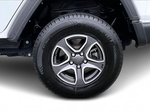 Used 2021 Jeep Wrangler Unlimited Sport image 32