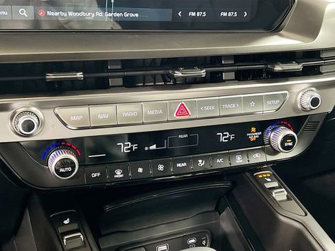 New 2025 Kia Telluride S image 16