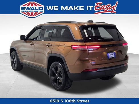 New 2026 Jeep Grand Cherokee Limited AWD/4WD image 22