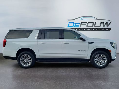 Used 2024 GMC Yukon XL SLE image 2