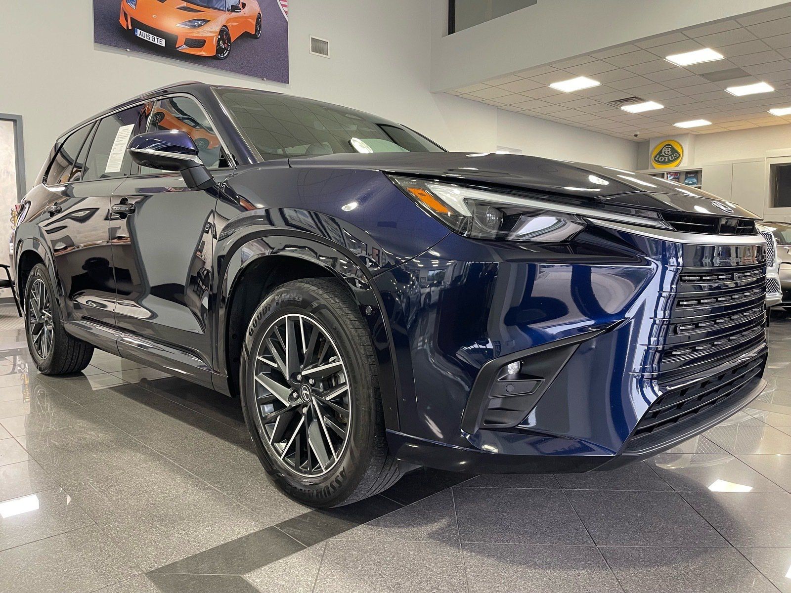 Used 2024 Lexus TX 350 FWD w/ Technology Package image 7