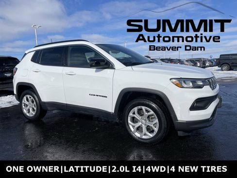 Used 2024 Jeep Compass Latitude image 1