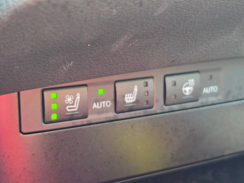 Used 2024 Lexus ES 300h w/ Premium Package FWD image 24
