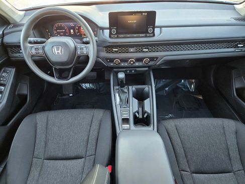 Used 2025 Honda Accord SE image 12