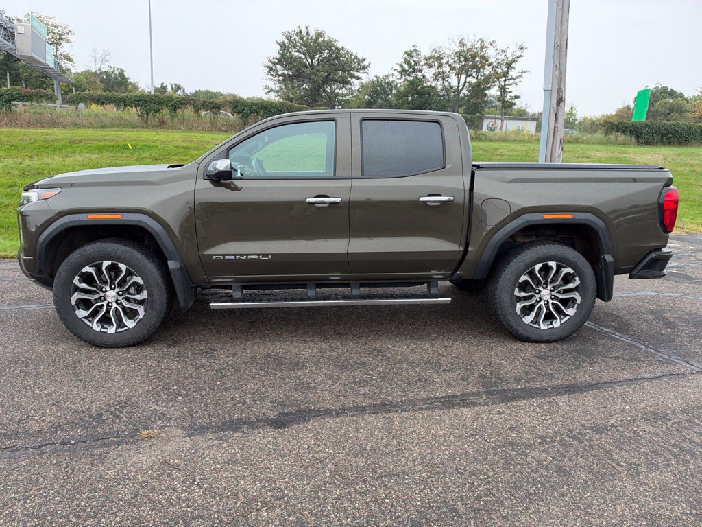 Used 2023 GMC Canyon Denali AWD/4WD image 4
