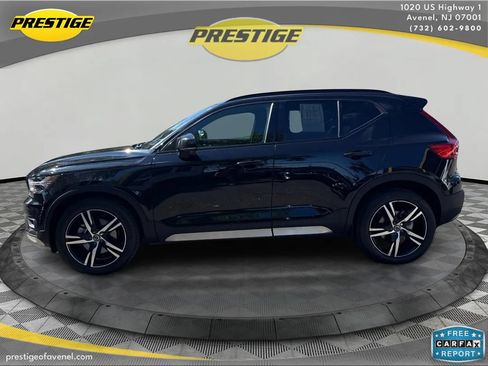 Used 2021 Volvo XC40 T5 R-Design AWD/4WD image 8