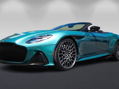 Used 2023 Aston Martin DBS Superleggera Volante image 7
