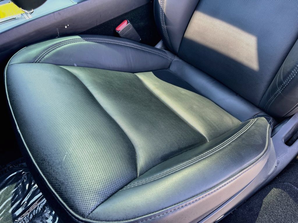 Used 2025 Tesla Model 3 Long Range RWD image 18